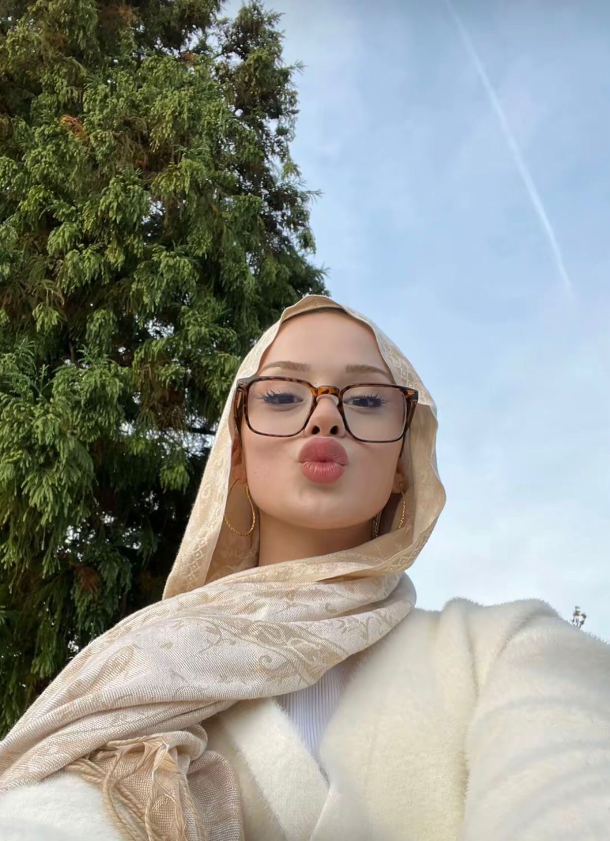 İslampaşa Afgan Escort Bayan Aleyna
