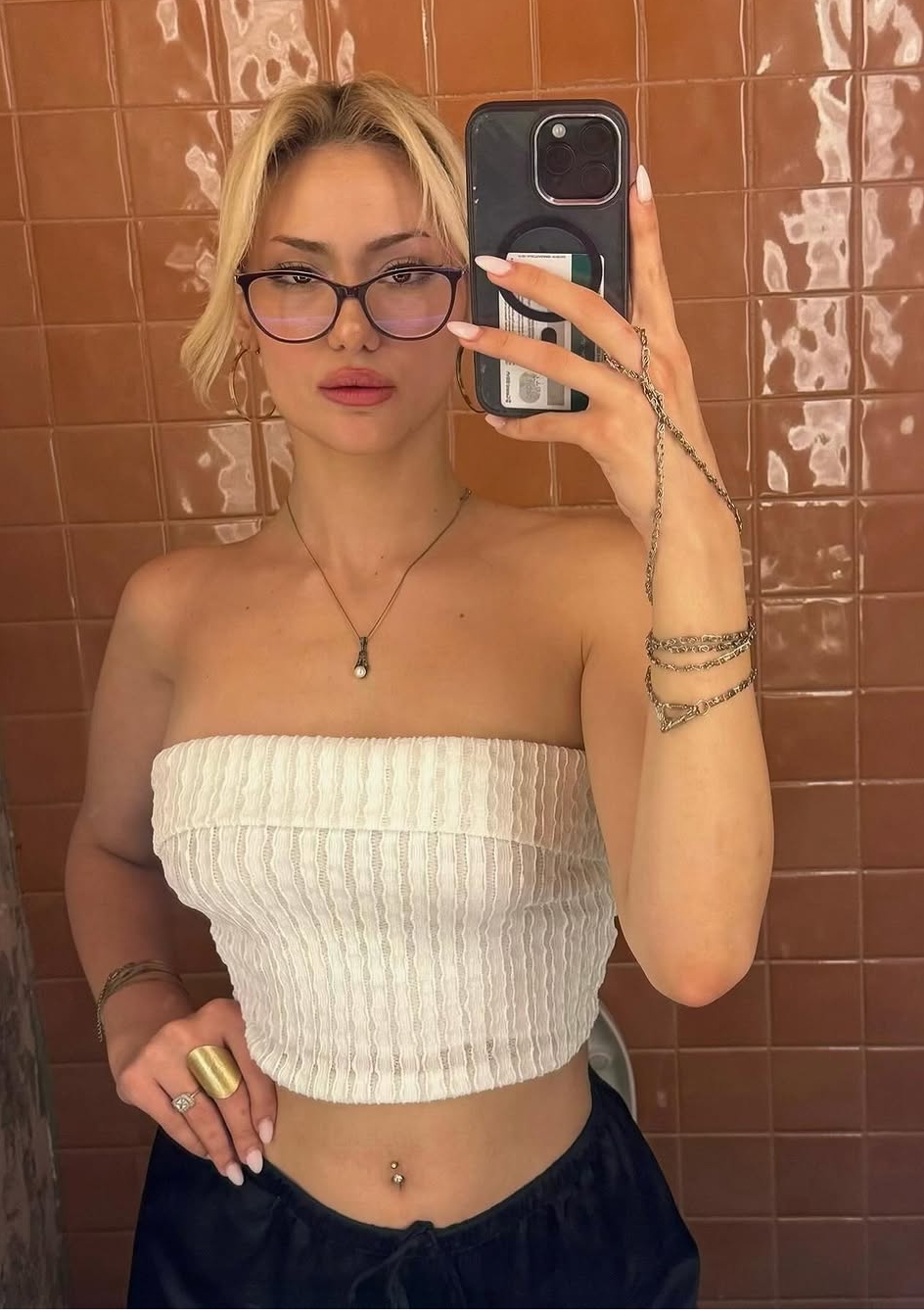 Sivritepe Zeki Bayan Bayan Escort Belma